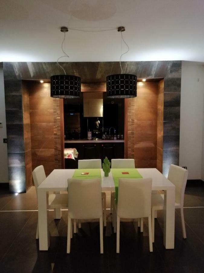 칼리아리 Alex House 빌라 외부 사진